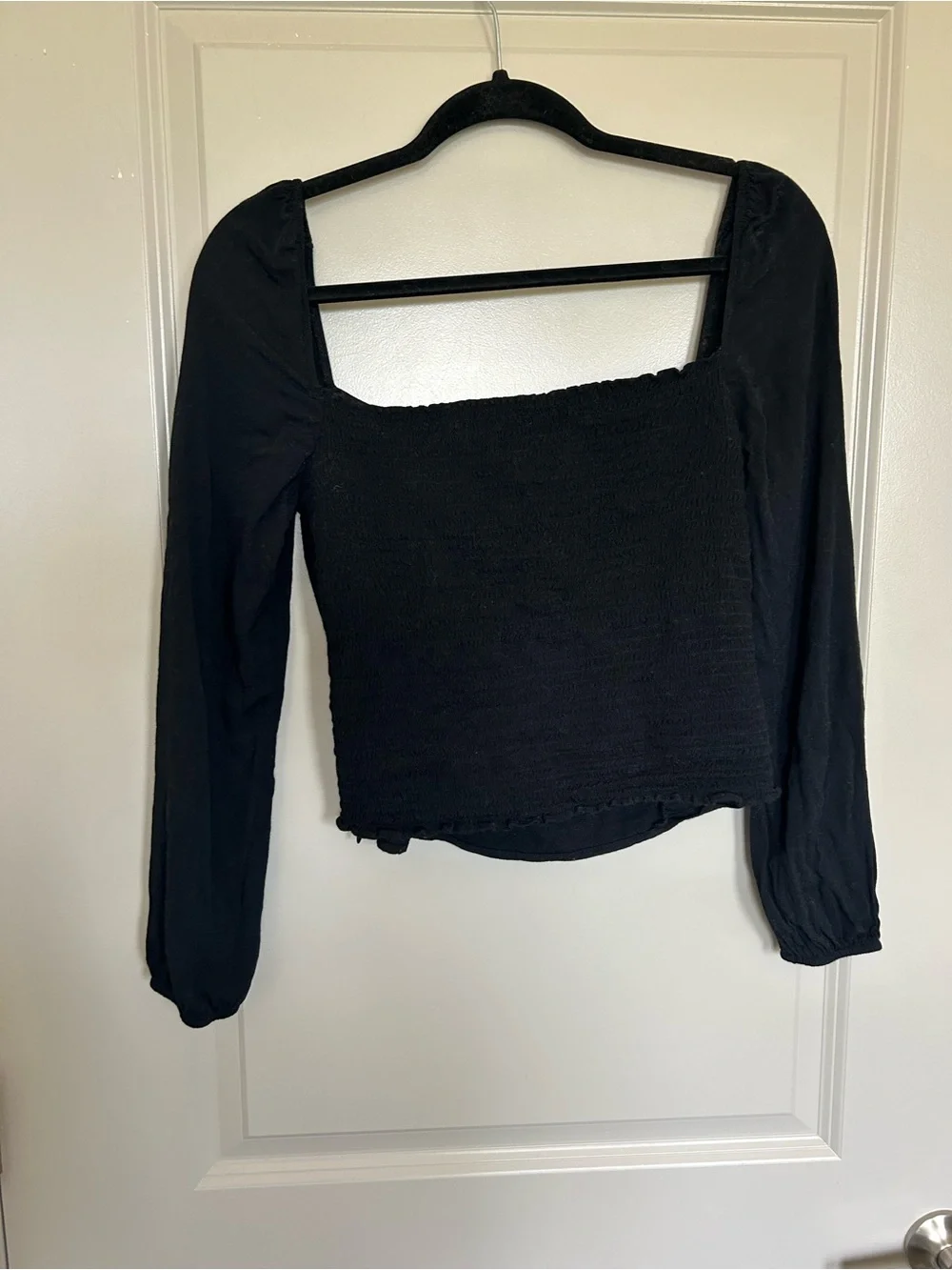 Reformation Reign Black Square-Neck Long Sleeve Crop Top